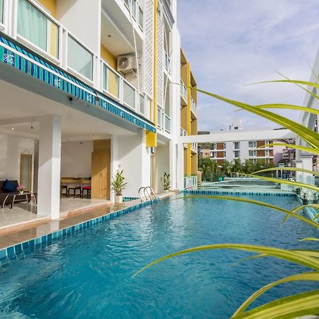 Triple Three Patong Hotel Luaran gambar