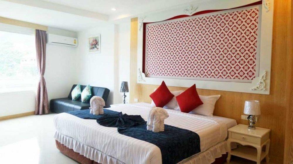 Triple Three Patong Hotel Luaran gambar